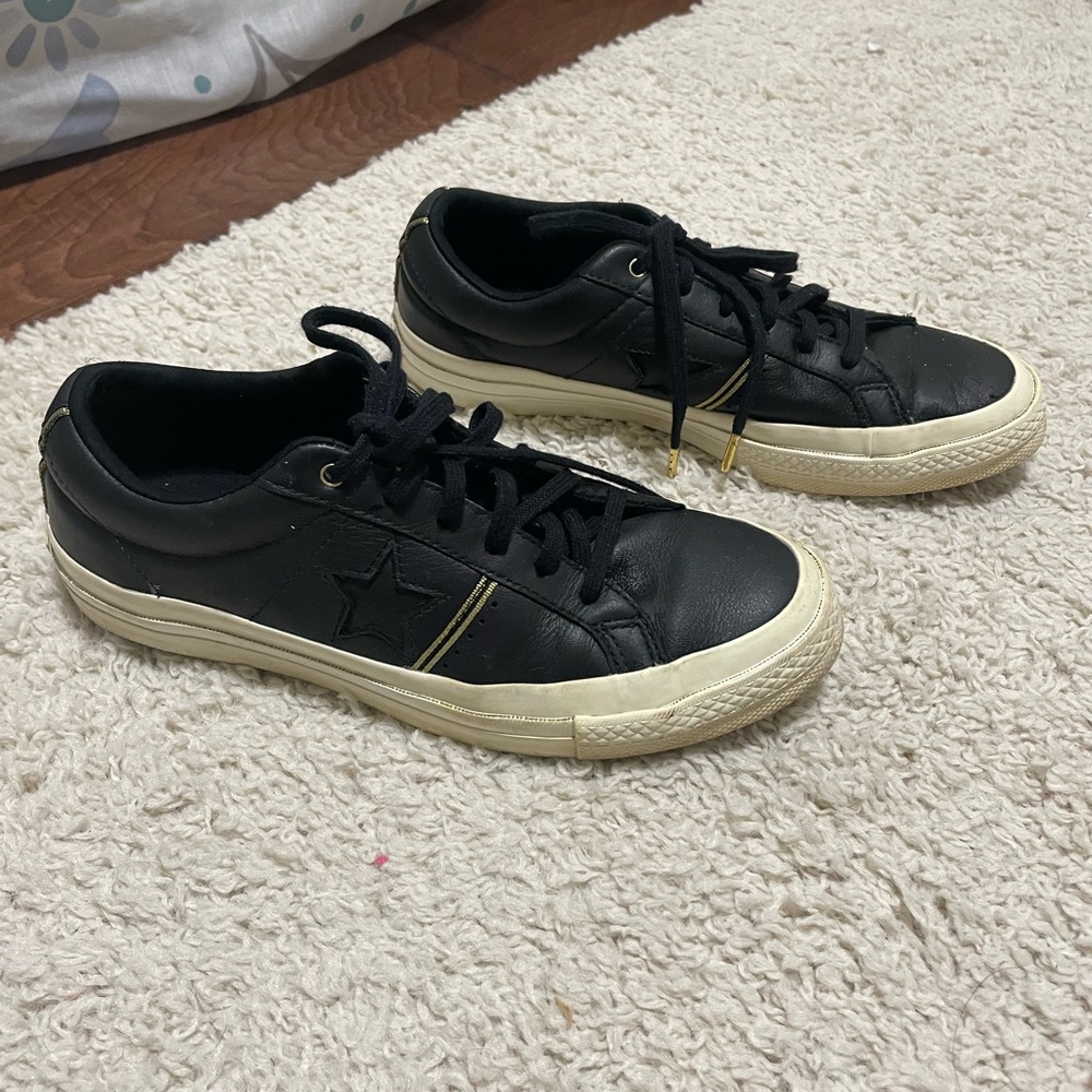 Converse One Star